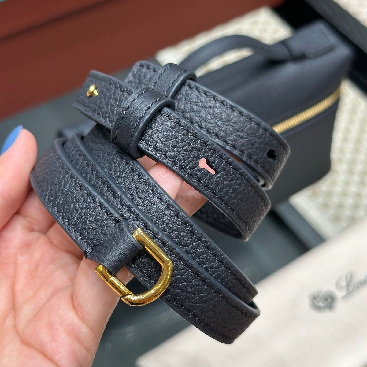 LORO P EXTRA POCKET L19 BAG