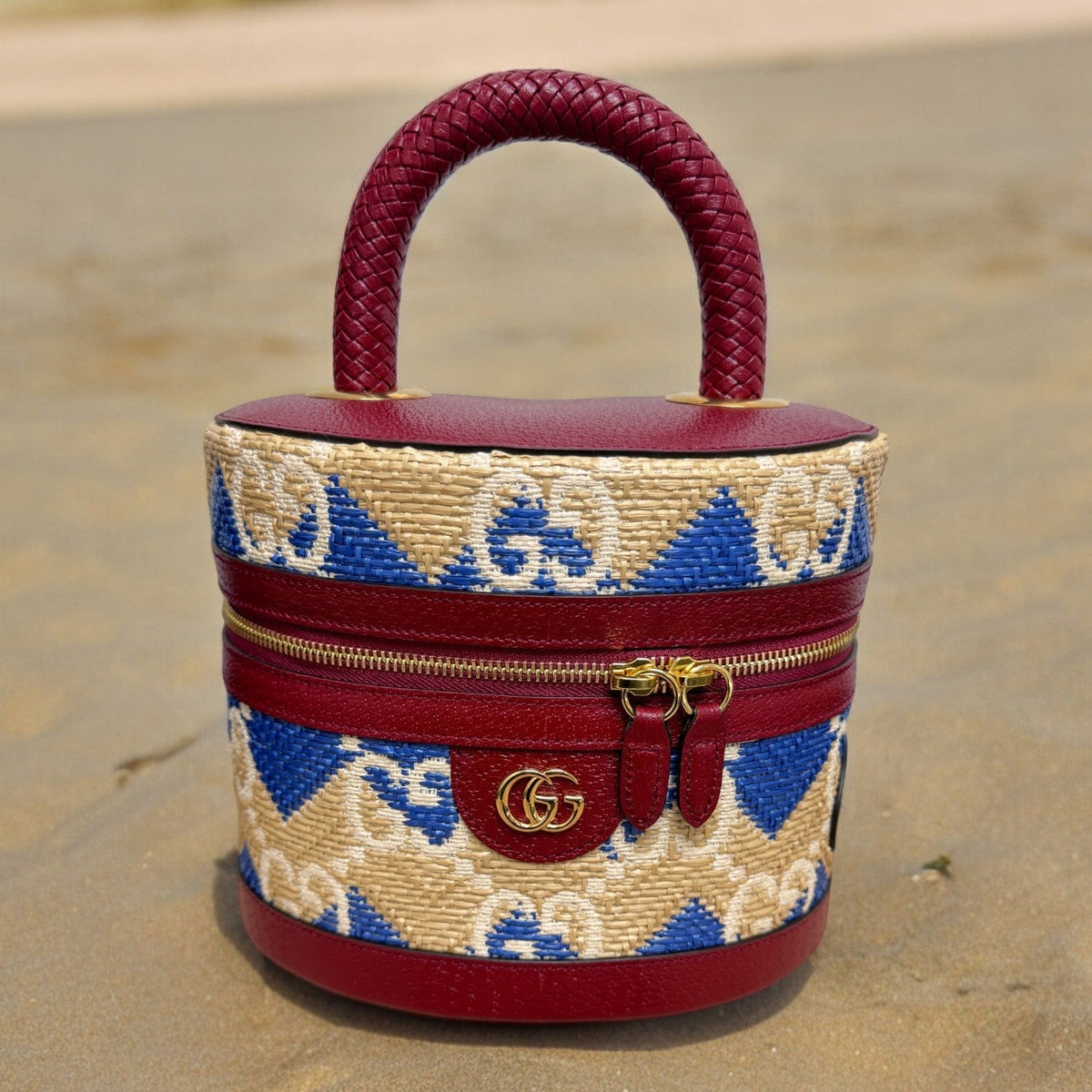 BRAND NEW- Gucci Jumbo GG Straw “The Hamptons” Top Handle Bag