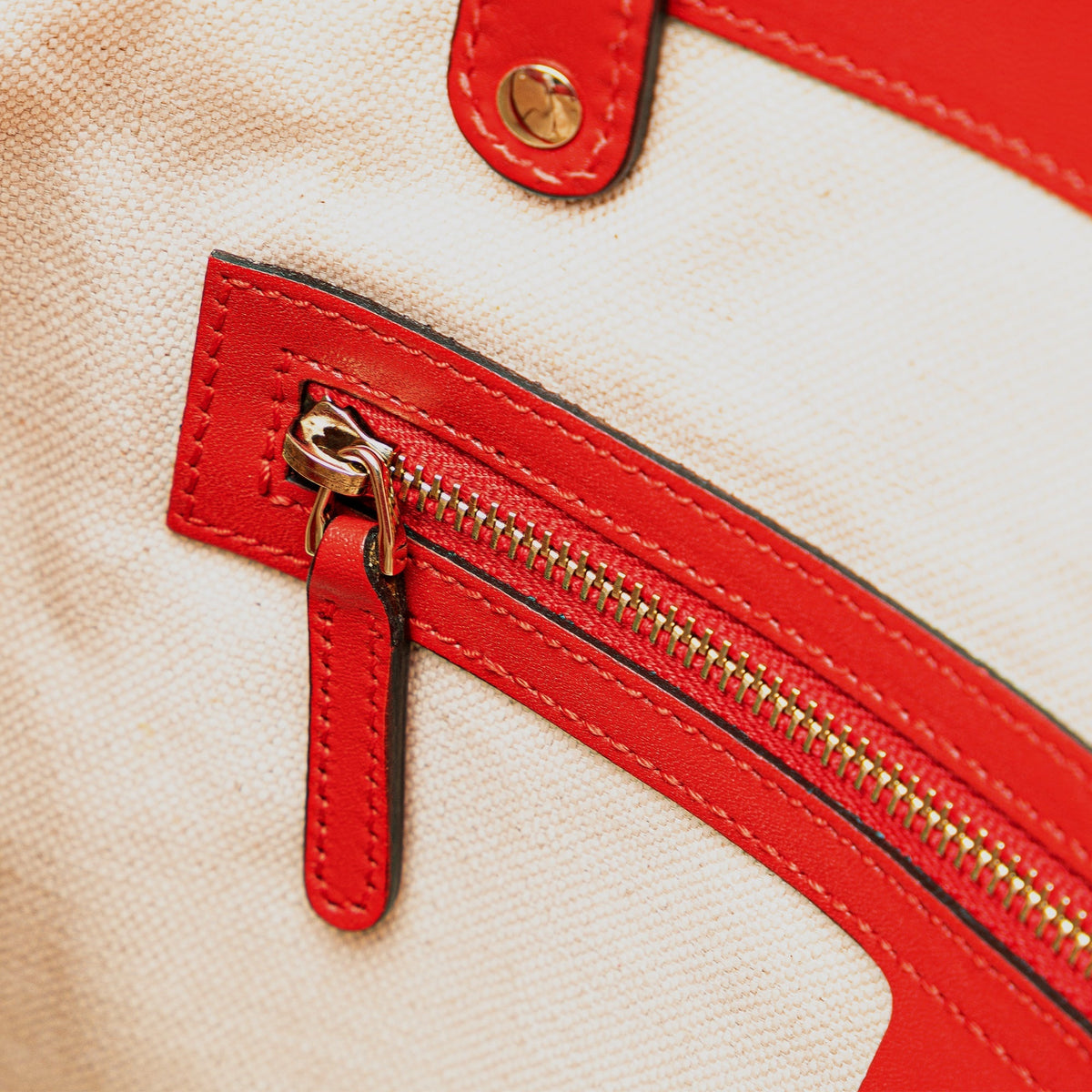 GUCCI Small Diamante Craft Tote Tote Bag