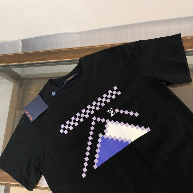 Louis Vuittion Luxury T-Shirt