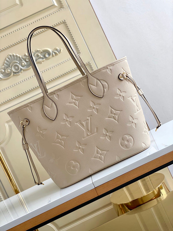 I W Fashion Lu-Vi Bags - 16818