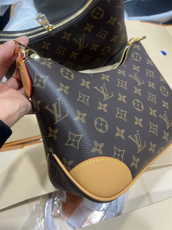 PHA - LOV Bags - 205