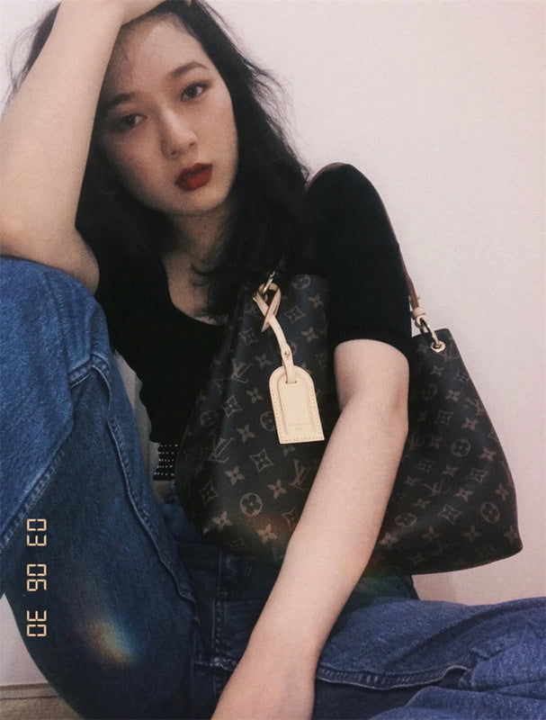 PHA - LOV Bags - 209