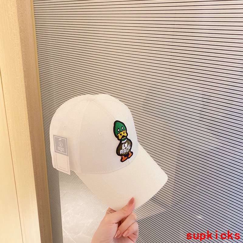 Louis Vuitton Luxury Cap