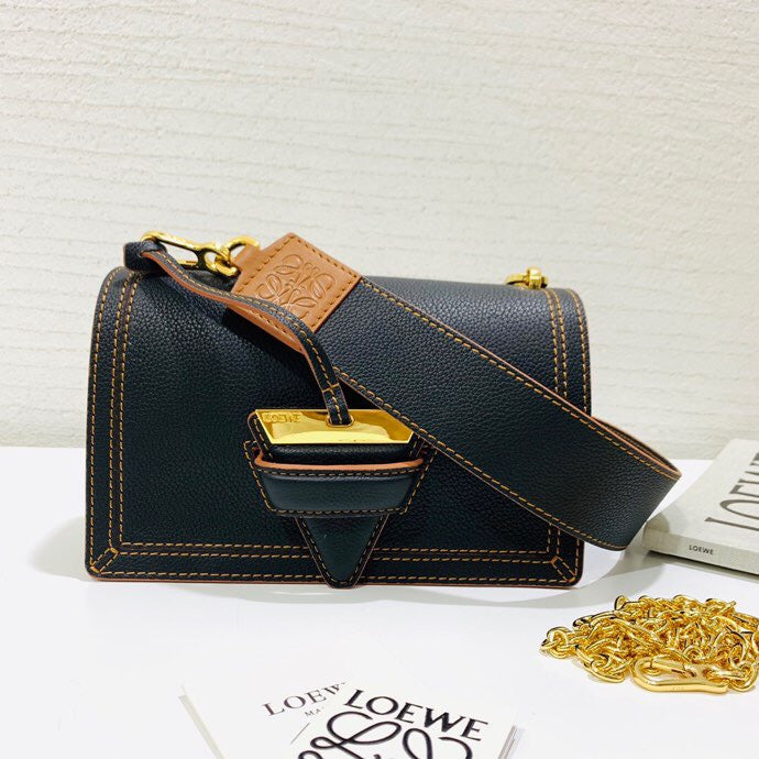 PHA - LWO Bags - 337