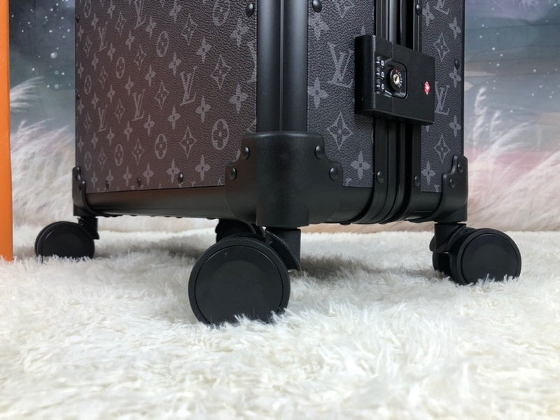 I W Fashion Lu-Vi bags - 11404