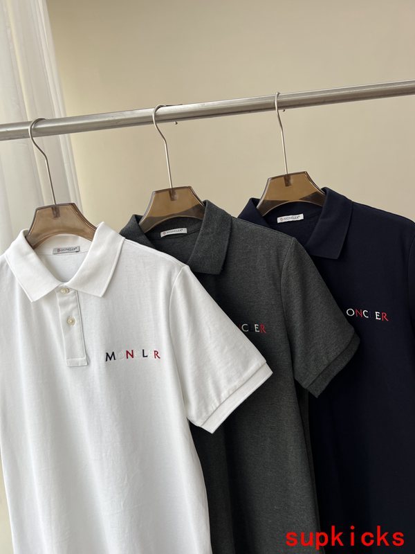 Moncler Luxury Cloth