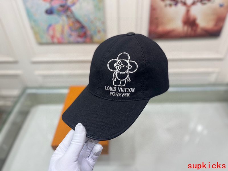 Louis Vuitton Luxury Cap