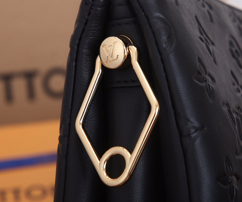 I W Fashion Lu-Vi bags - 17107