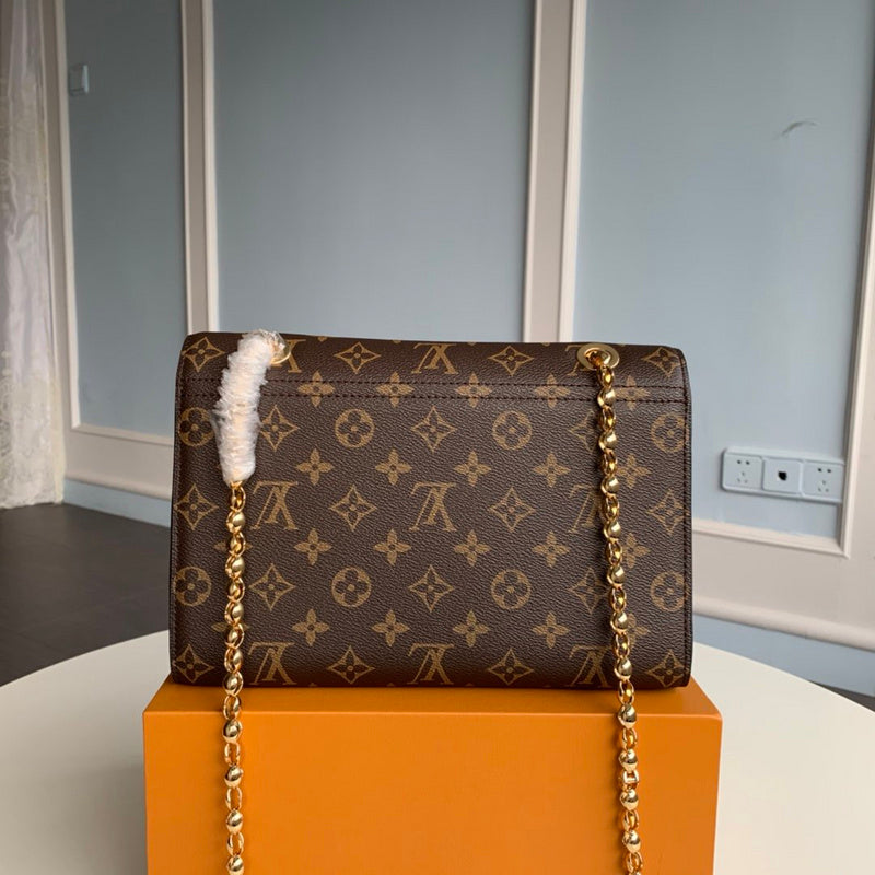 I W Fashion Lu-Vi bags - 17794
