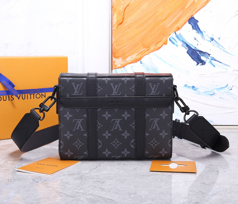 I W Fashion Lu-Vi bags - 17325