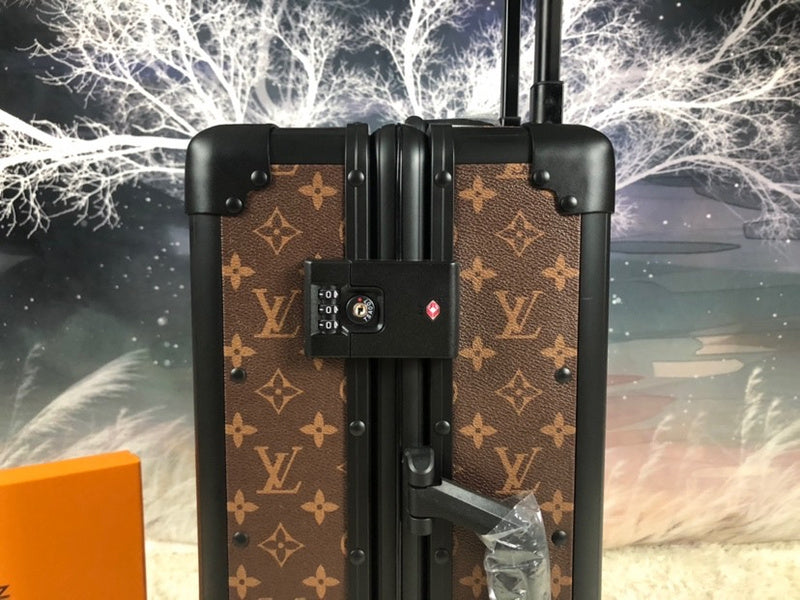 I W Fashion Lu-Vi bags - 11406