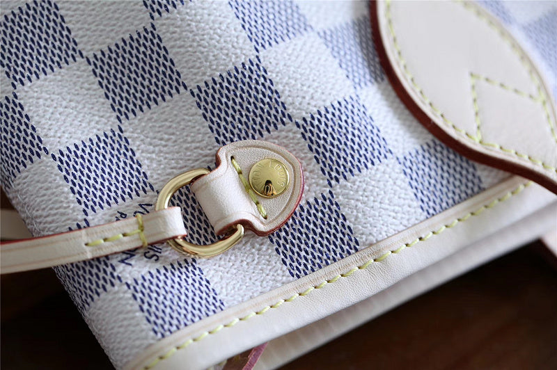 I W Fashion Lu-Vi bags - 8102