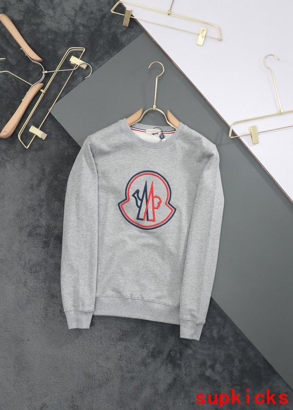 Moncler Luxury Cloth