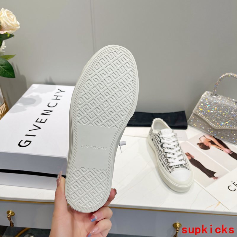 Givenchy Luxury Shoes