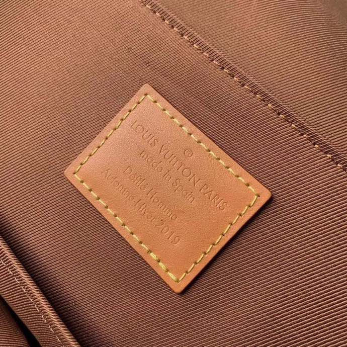 I W Fashion Lu-Vi bags - 17021