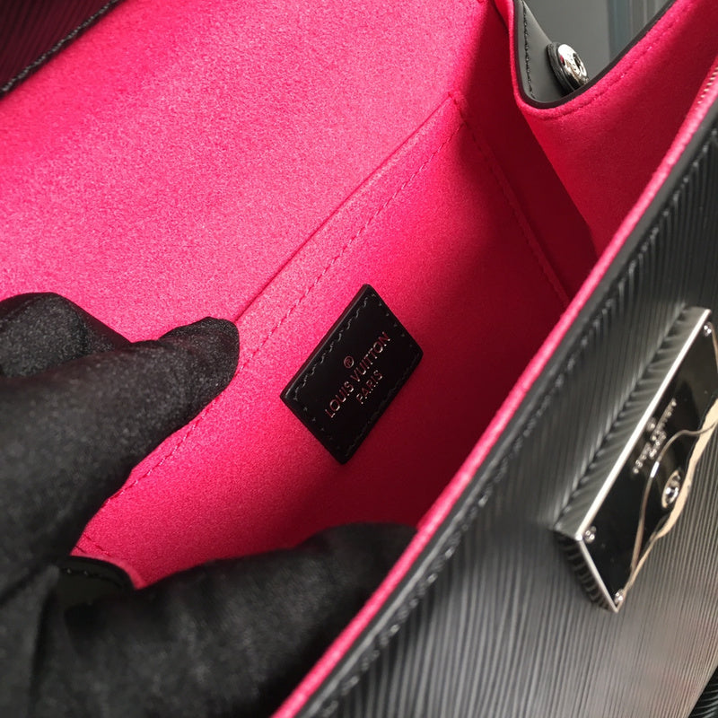 I W Fashion Lu-Vi bags - 17244