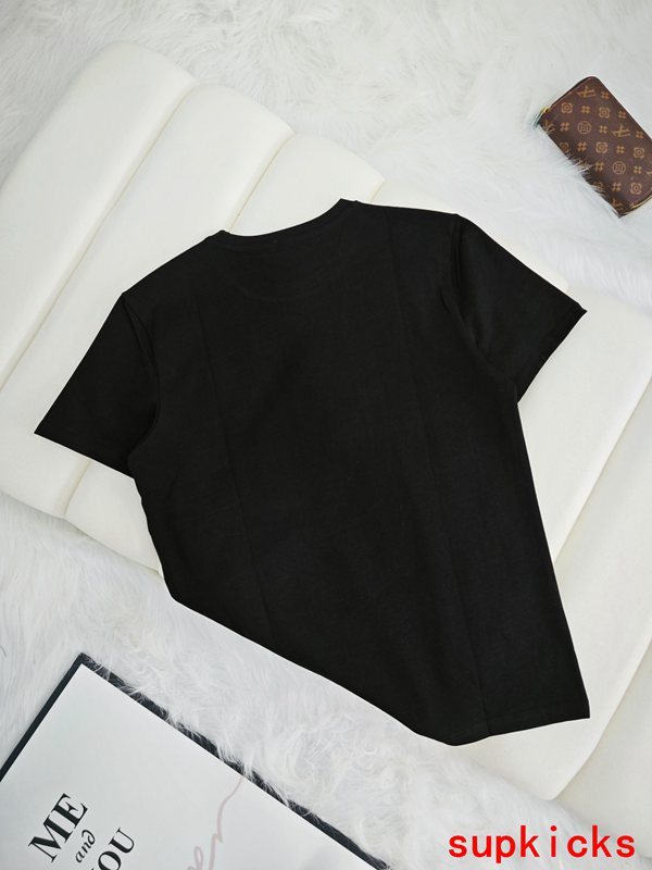 Moncler Luxury Cloth