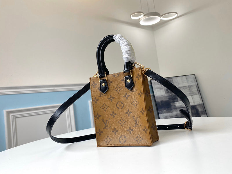 I W Fashion Lu-Vi bags - 17092