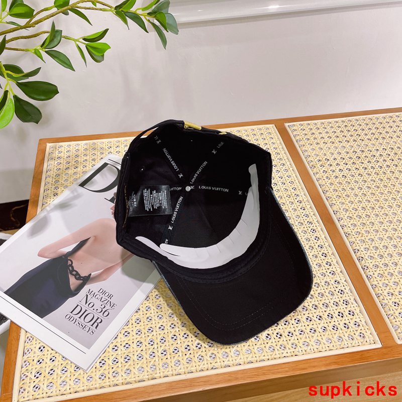 Louis Vuitton Luxury Cap