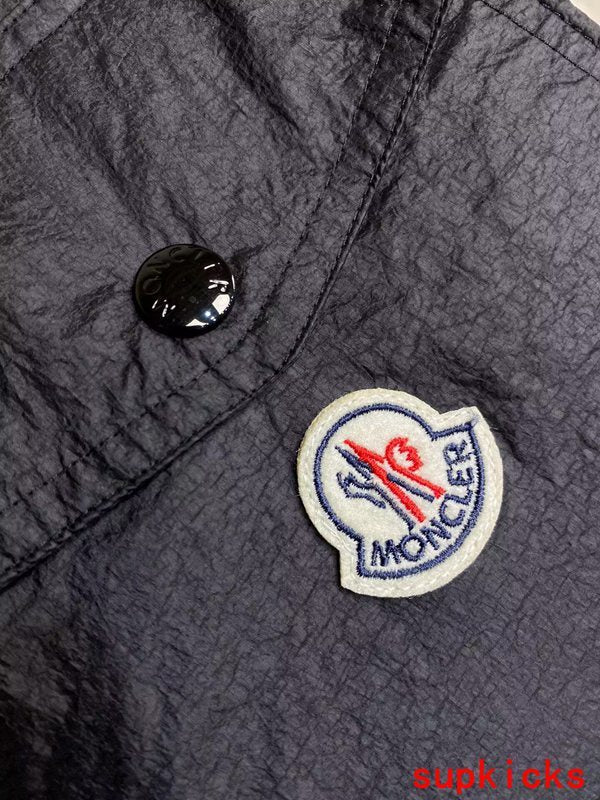 Moncler Luxury Cloth