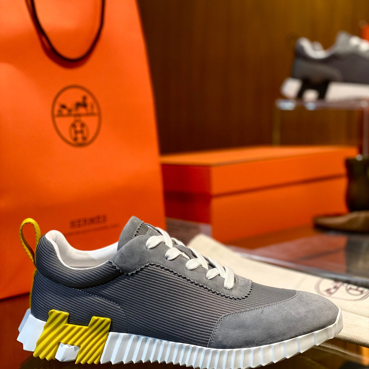 HERM BOUNCING SNEAKERS