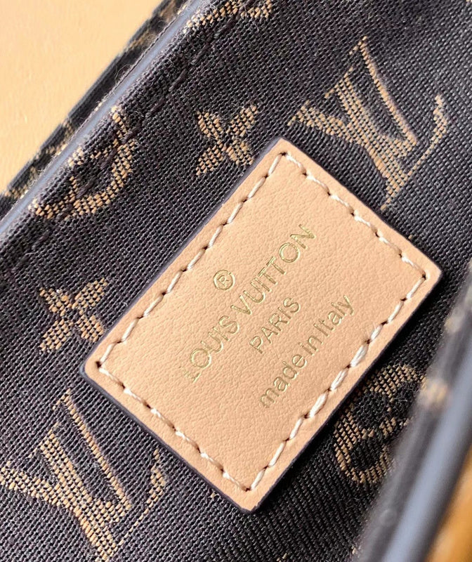 LOV2 Bags - Luxurious Bags  935