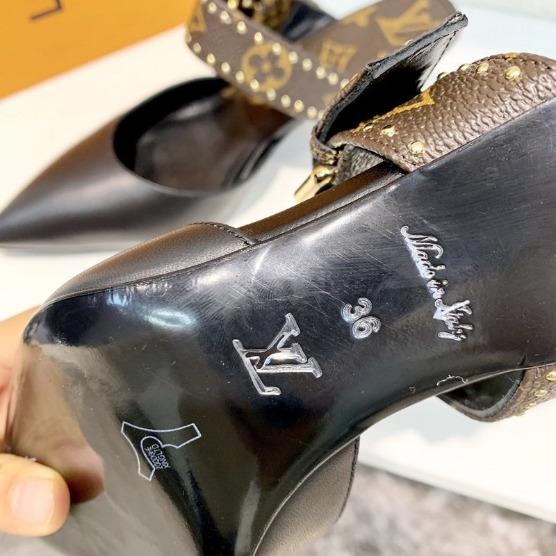 Louis Vuittion Luxury Shoes