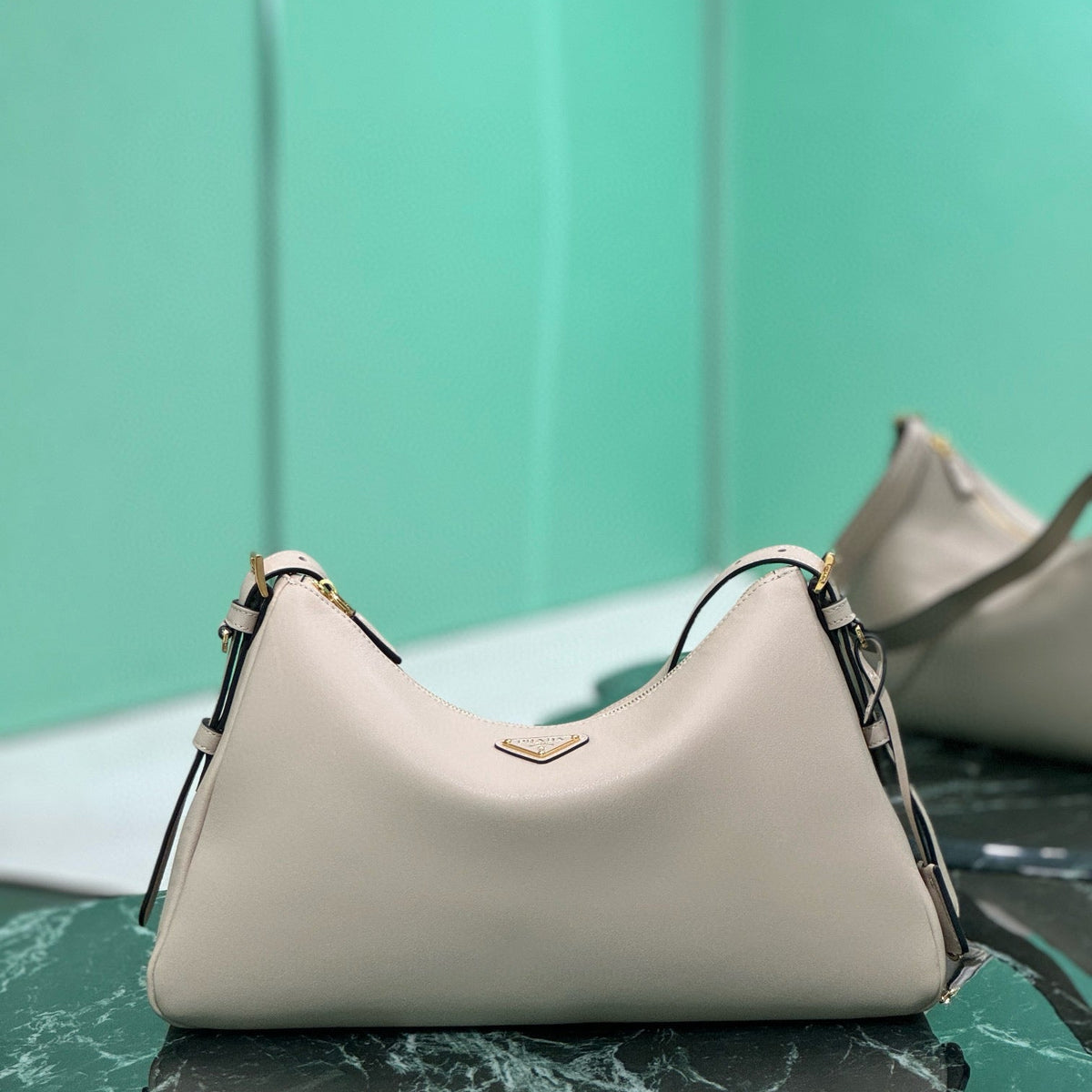 PD AIMEE LARGE SHOULDER BAG
