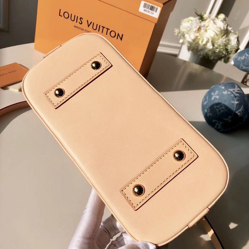 I W Fashion Lu-Vi bags - 17887