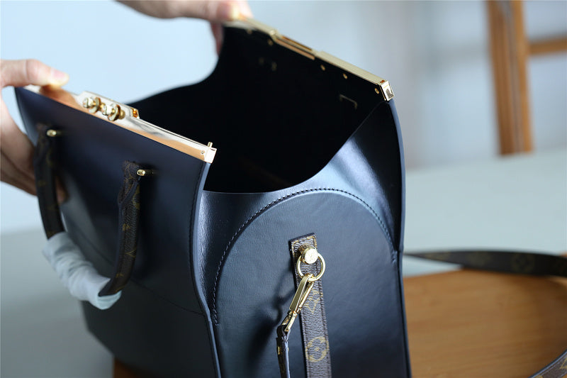 I W Fashion Lu-Vi bags - 8181