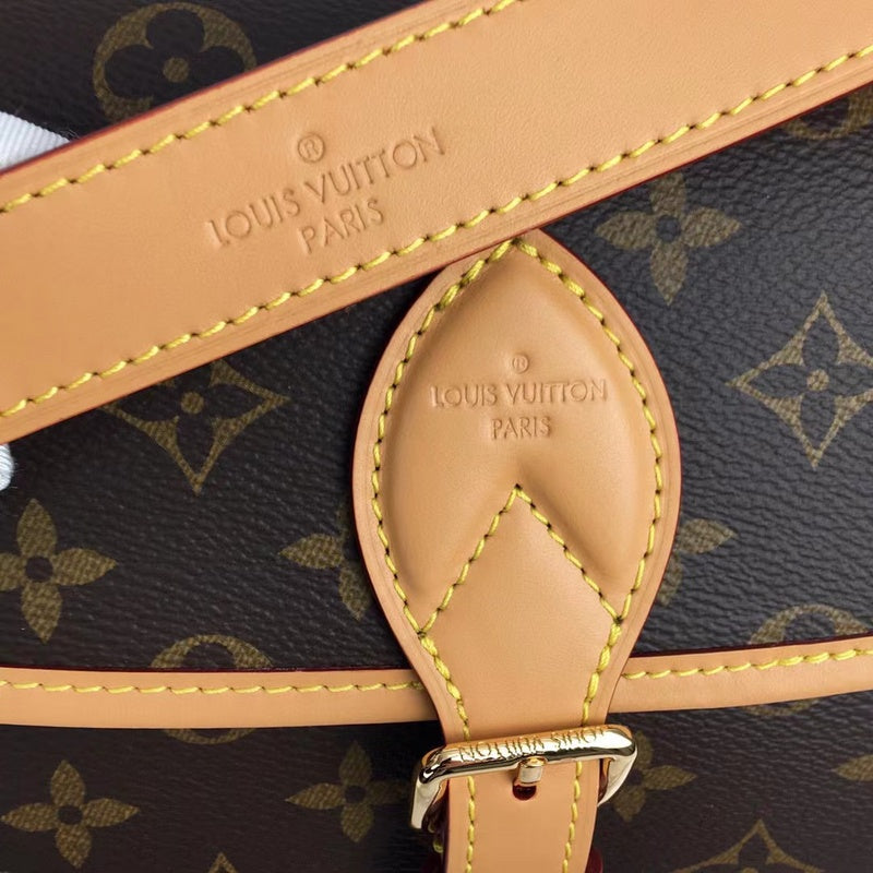 LOV2 Bags - Luxurious Bags  694