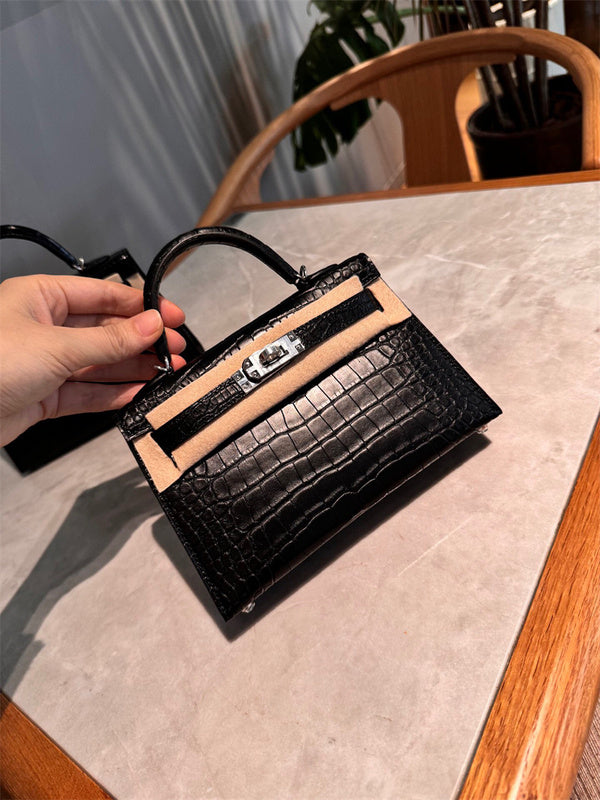 PHA - HMS Bags - 107
