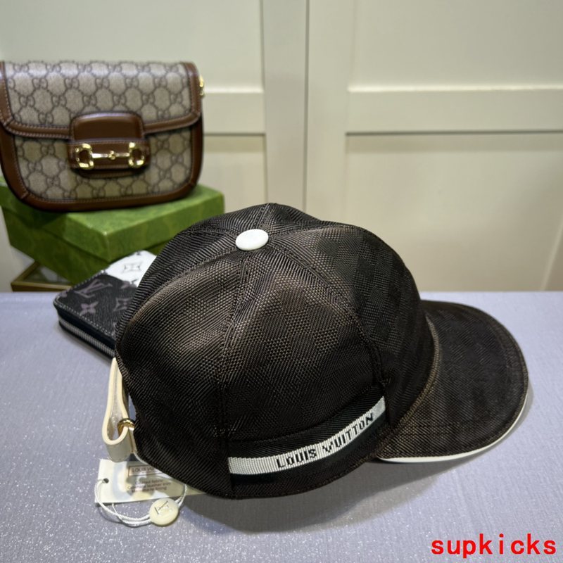 Louis Vuitton Luxury Cap
