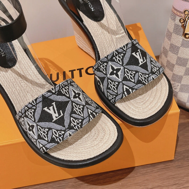 Louis Vuittion Luxury Shoes