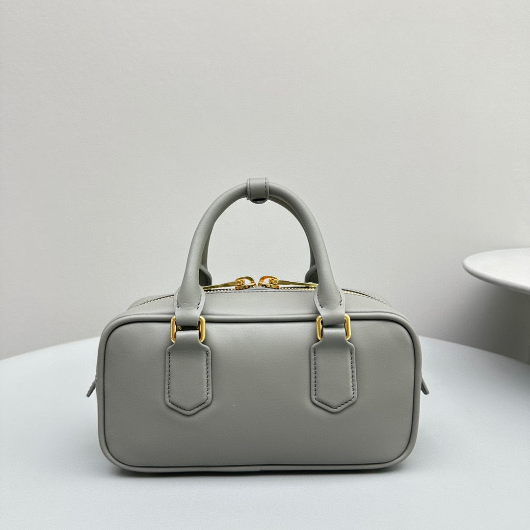 MIU M ARCADIE BAG