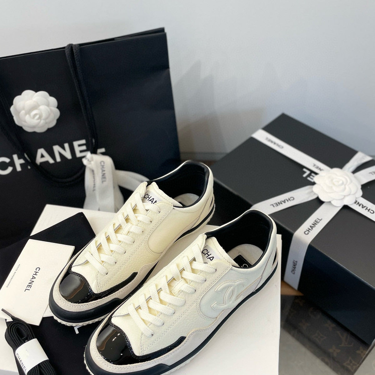 CC SNEAKER