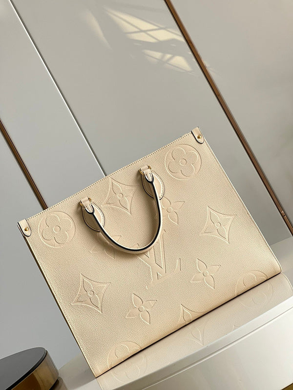 I W Fashion Lu-Vi bags - 17027