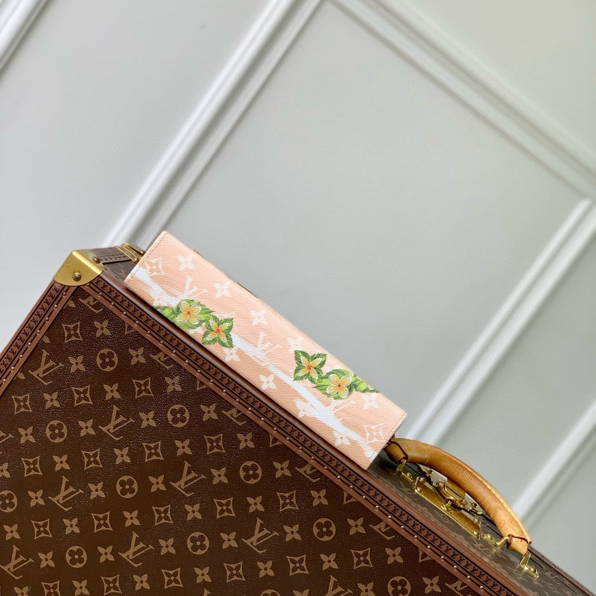 LOU POCHETTE VOYAGE MM
