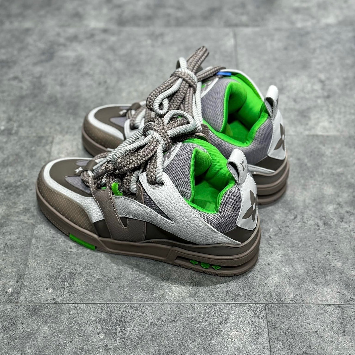 LOU TRAINERS