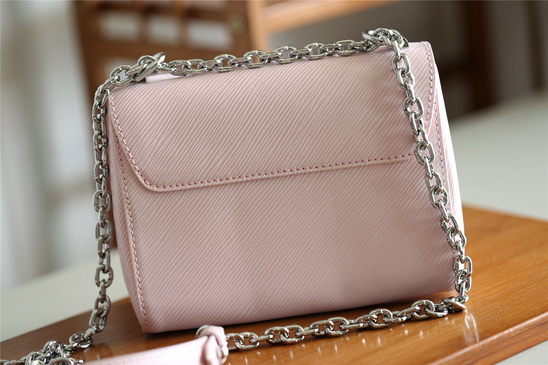 I W Fashion Lu-Vi bags - 8448