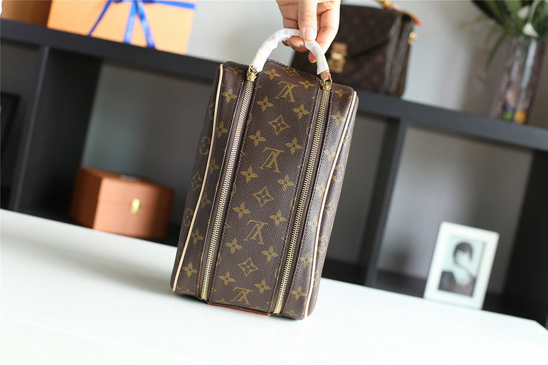 I W Fashion Lu-Vi bags - 10987