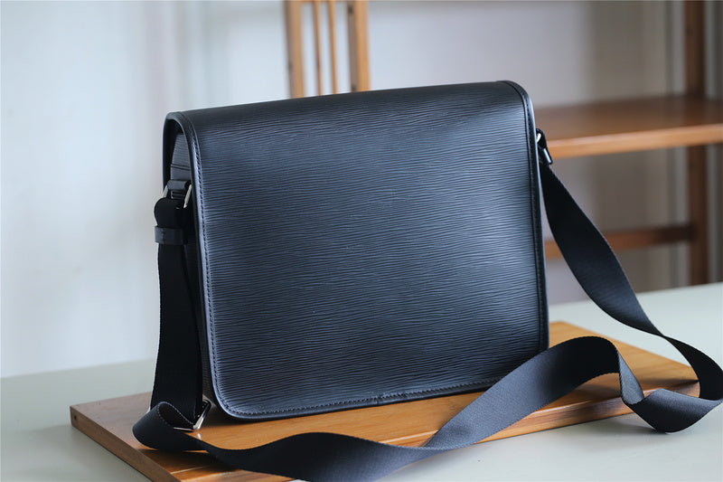 I W Fashion Lu-Vi bags - 10465