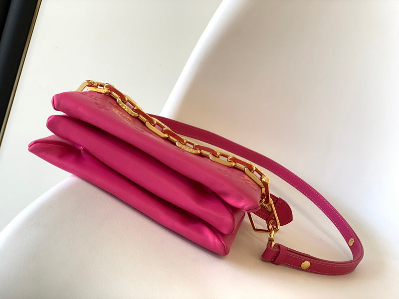 I W Fashion Lu-Vi bags - 17321