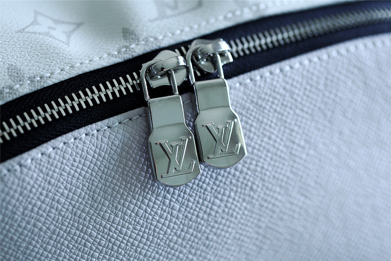I W Fashion Lu-Vi bags - 9766