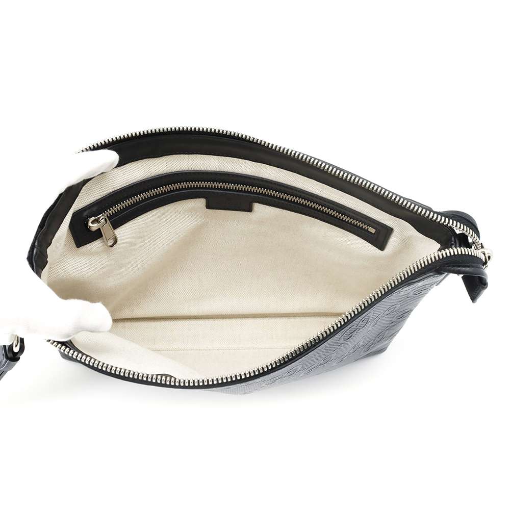 GUCCI GG embossed 2WAY Clutch Bag Black 696009 Leather Size Medium