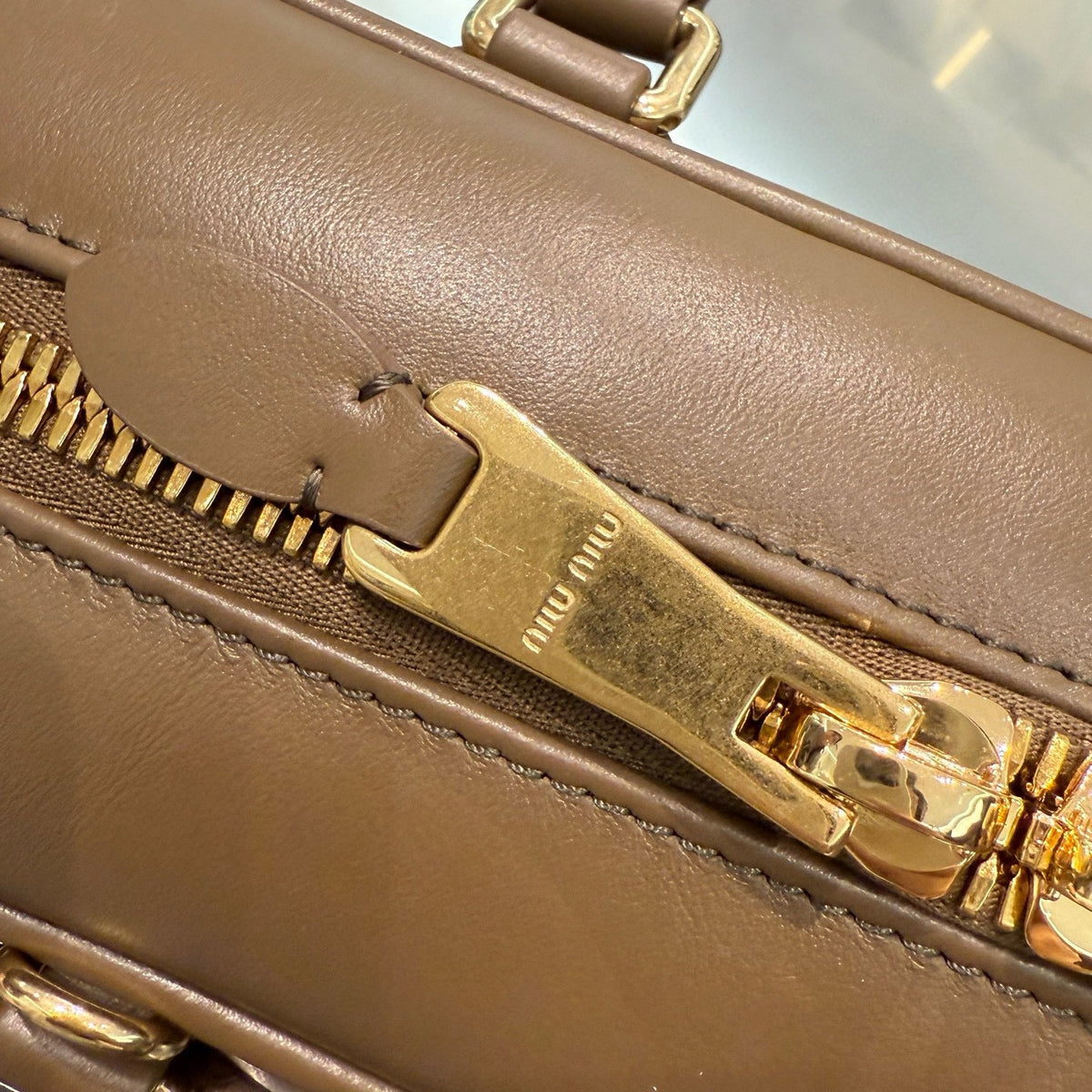 MIU M BEAU BAG