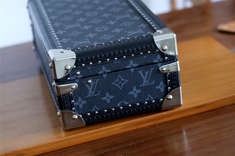 I W Fashion Lu-Vi bags - 11357