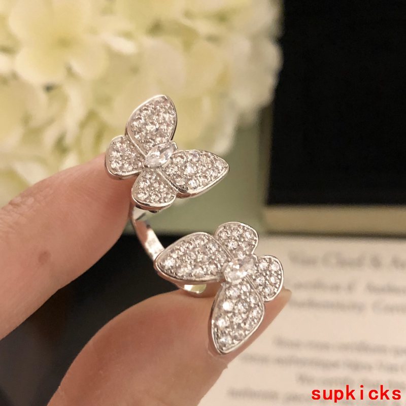 Van Cleef & Arples Jewelry