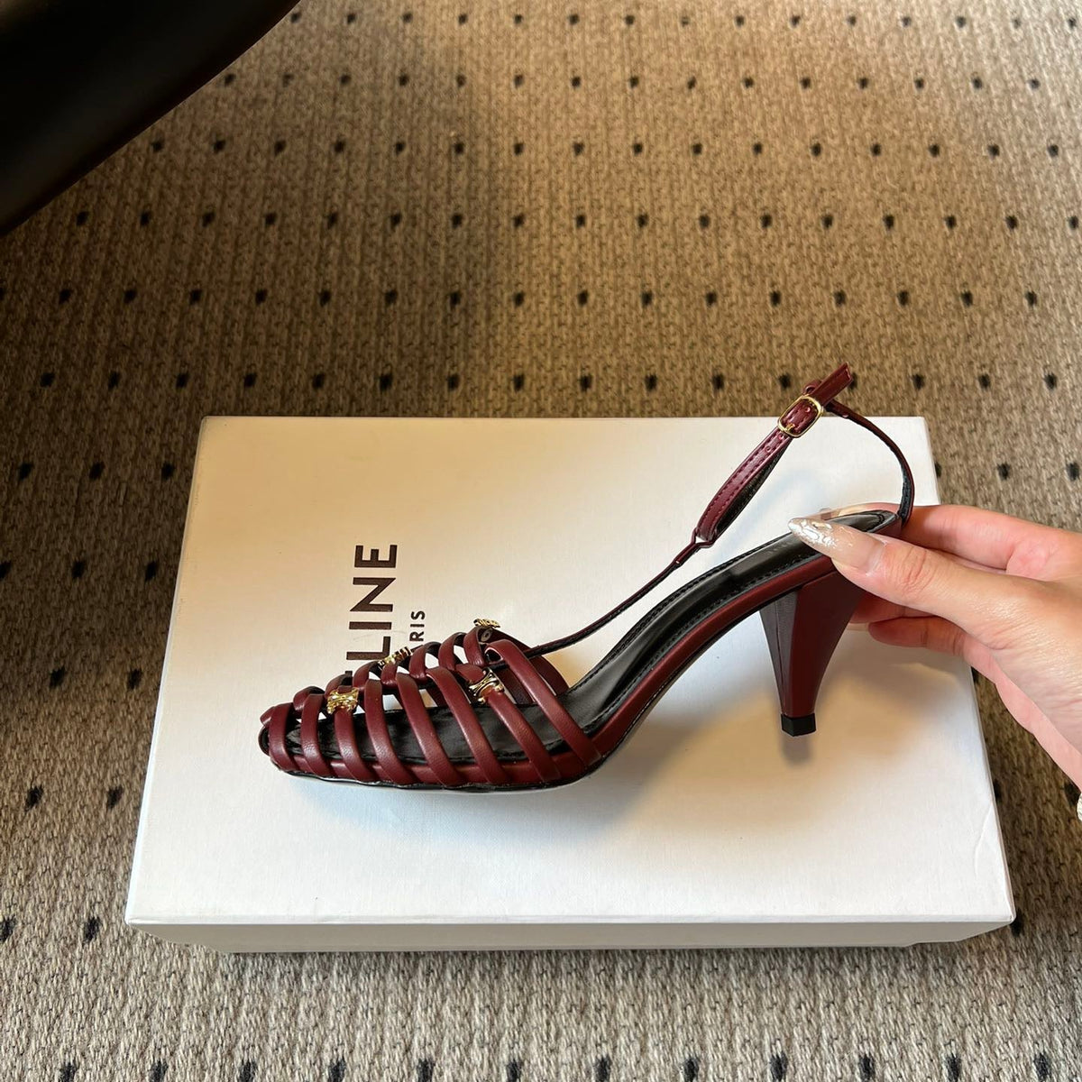 CEL HEELS